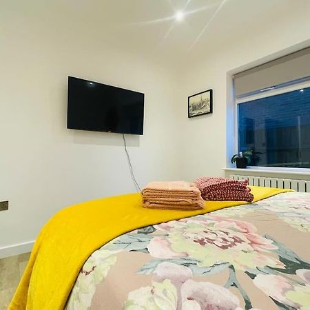 Rooms In A Beautiful House With Free On St Parking Brighton Bagian luar foto