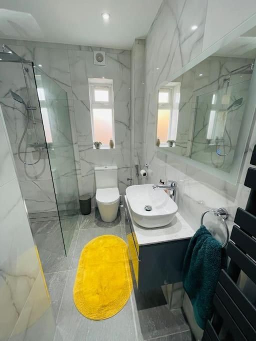 Rooms In A Beautiful House With Free On St Parking Brighton Bagian luar foto